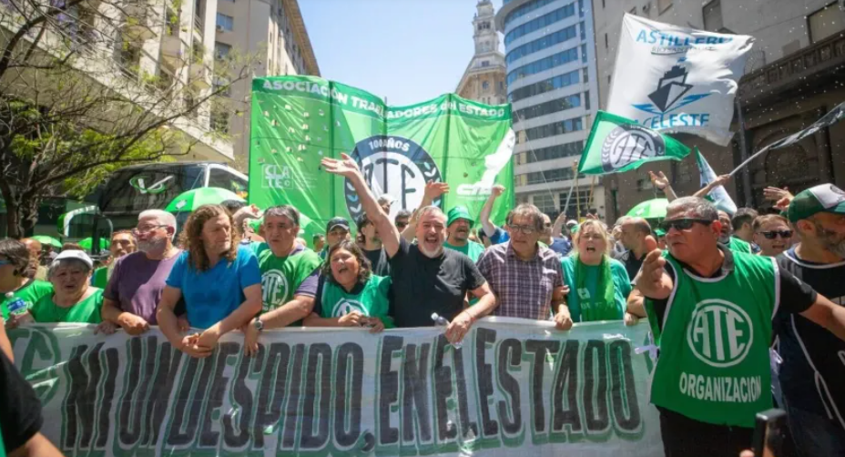 ATE organiza vigilias en dependencias&nbsp;públicas