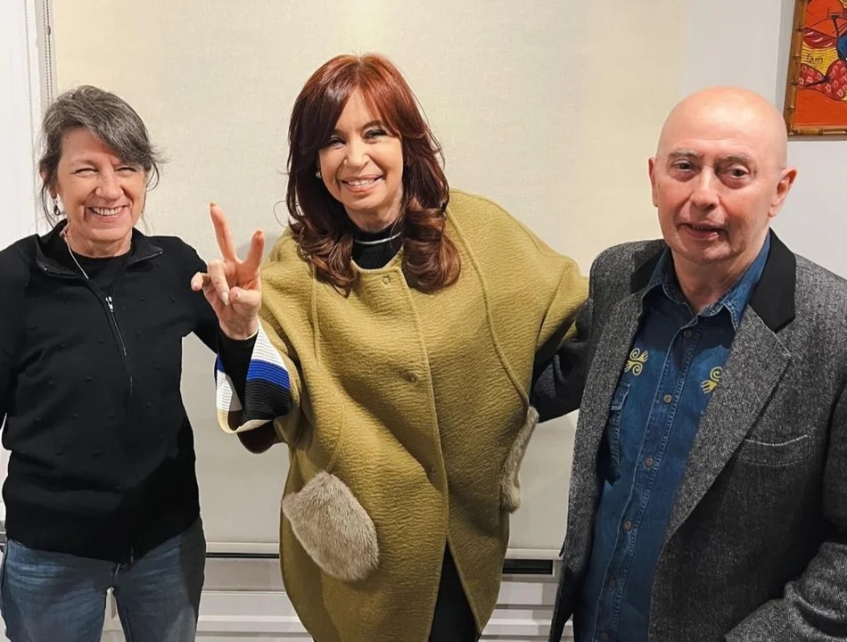 Máximo Kirchner compartió una foto inédita de Cristina y el Indio&nbsp;Solari