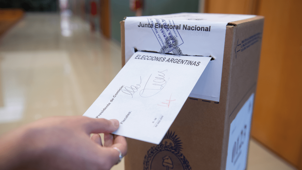 Elecciones legislativas en Neuquén: Mano a mano entre el Frente La Neuquinidad y La Libertad&nbsp;Avanza