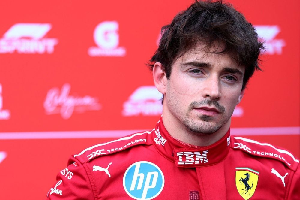 Tensión en Ferrari: ¿Se aleja Leclerc? Rumores sobre Piastri y Bortoleto que sacuden la&nbsp;F1