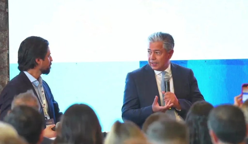 Rolo Figueroa defiende la neuquinidad: Más inversión en salud, educación y&nbsp;rutas