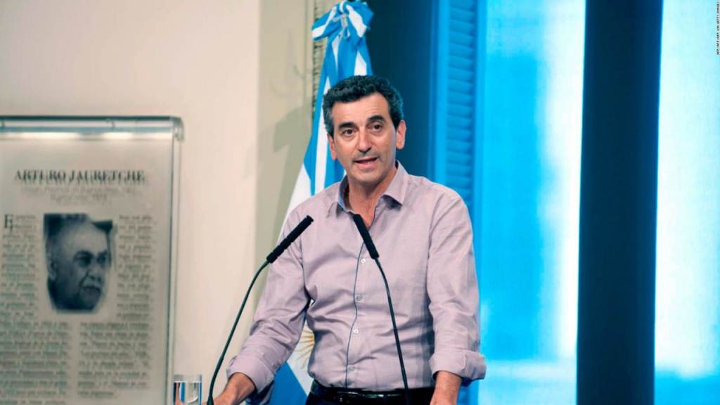 Randazzo apunta contra la política tradicional y se posiciona como la opción de gestión&nbsp;responsable